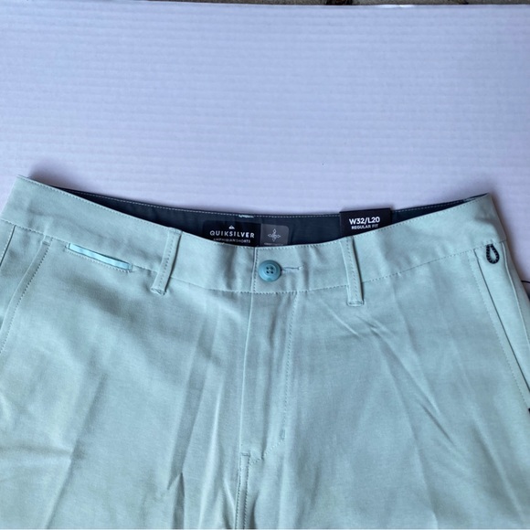 Quiksilver Union Oxford 20" Amphibian Shorts - Picture 2 of 6